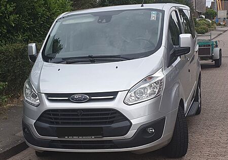 Ford Tourneo Custom 300 L1 Titanium