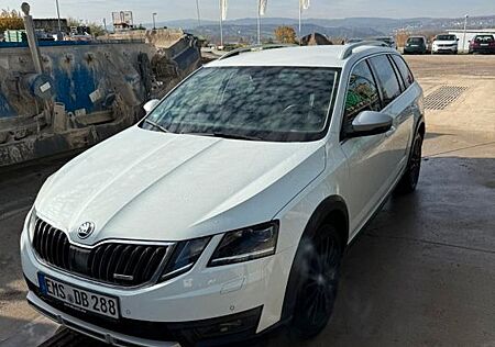 Skoda Octavia 2.0 TDI 135kW DSG 4x4 Scout Combi Scout