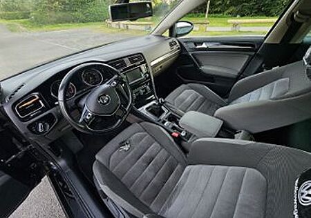 VW Golf Volkswagen 2.0 TDI 4Motion