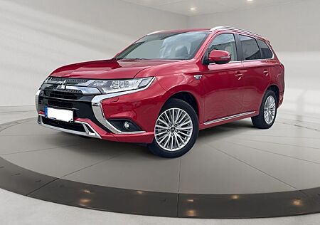 Mitsubishi Outlander 2.4 MIVEC PLUG-IN HYBRID 4WD Basis...