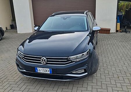 VW Passat Alltrack Volkswagen 2.0 TDI SCR 176kW DSG 4MOT A...