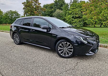 Toyota Corolla 1.8 Hybrid | Full Service History
