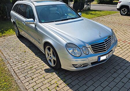 Mercedes-Benz E 500 4MATIC T AVANTGARDE *Nahezu Voll*LPG*