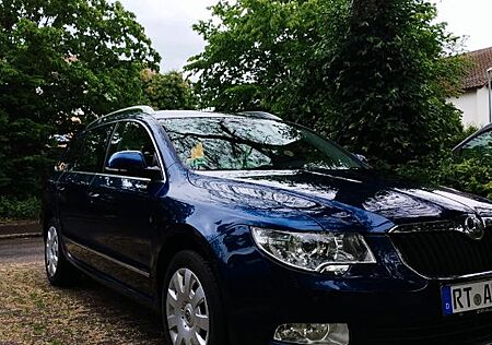 Skoda Superb 1.8 TSI Combi TÜV 06/2027