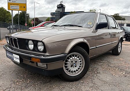 BMW 325 e A / Limousine/ Automatik / Schiebedach /