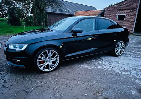 Audi A3 2.0 TDI S tronic Ambiente Ambiente