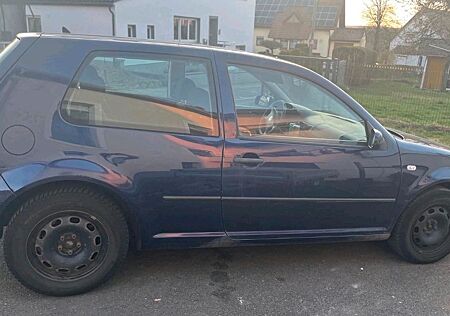 VW Golf Volkswagen 1.6 Auto Basis Basis