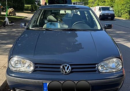 VW Golf Volkswagen 4, TÜV 10/26