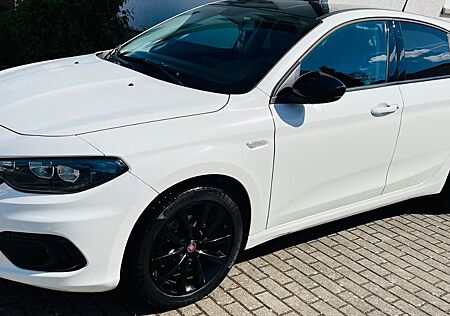 Fiat Tipo 1.4 T-Jet S-DESIGN S-DESIGN