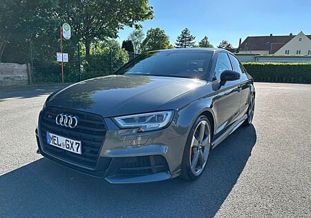 Audi S3 Limo quattro *LED*Navi*B&O*NO-OPF*19 ZOLL*