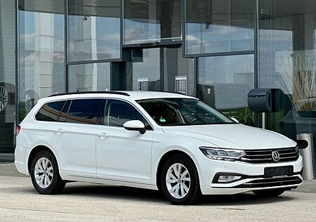 VW Passat Variant Volkswagen ACC*AHK*RFK*NAVI*LED*MASSAGE