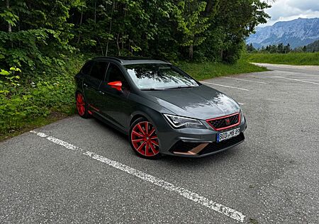 Seat Leon 2.0 TSI Start&Stop ST CUPRA 300 DSG CUP...