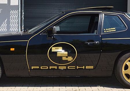 Porsche 924 S