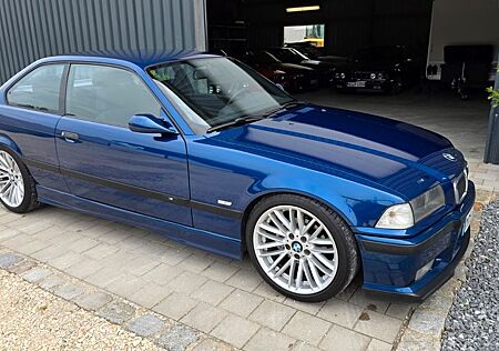 BMW 318iS Coupe M-Paket Avusblau
