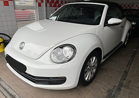 VW Beetle Volkswagen 1.2 TSI Cabriolet -