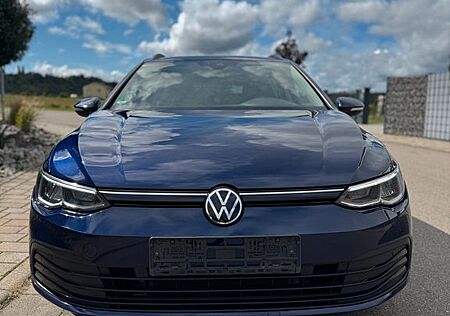 VW Golf Volkswagen 8 Variant Life APPLE AHK LED TOTWINKEL ACC