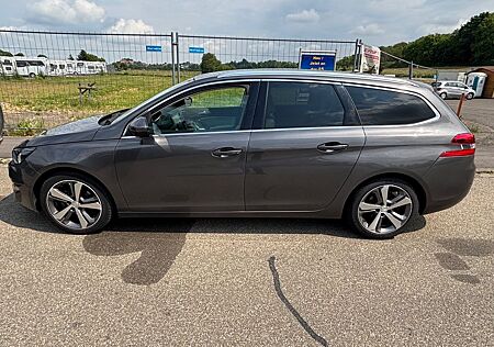 Peugeot 308 SW AUTOMATIK/ ZAHNRIEMEN NEU/ PANORAMADACH