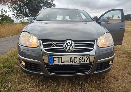 VW Jetta Volkswagen 1.6 Trendline