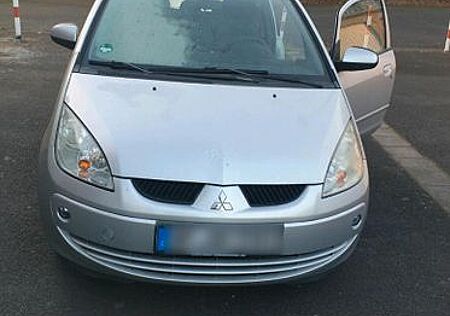 Mitsubishi Colt CZ3 1.3 Invite Invite