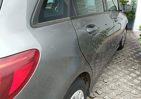 Mercedes-Benz B 180 CDI -