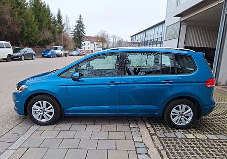 VW Touran Volkswagen 1.5 TSI