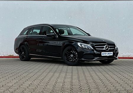 Mercedes-Benz C 300 T-Modell Burmester*NAVI*Standheizung*