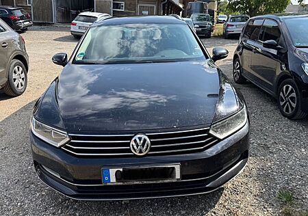 VW Passat Variant Volkswagen 2.0 TDI SCR 140kW DSG BMT Com...