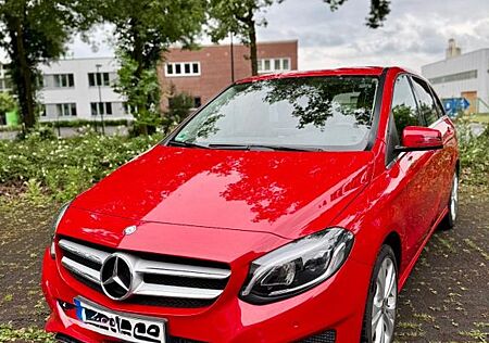 Mercedes-Benz B 200 d DCT -