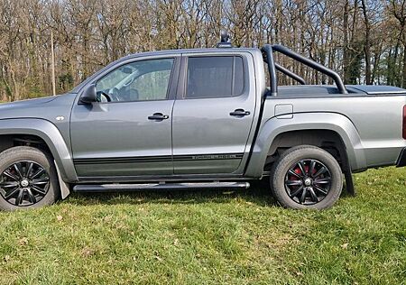 VW Amarok Volkswagen Dark Label