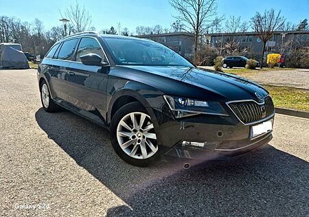 Skoda Superb 2.0 TDI SCR DSG L&K Combi L&K