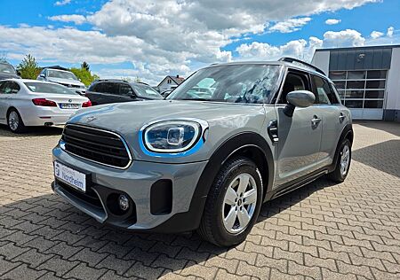 Mini Cooper Countryman Countryman Cooper Essential Trim Automatik/LED