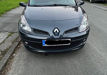 Renault Clio Exception 1.6 16V 65kW Exception