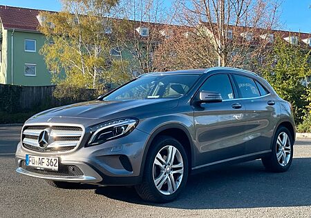 Mercedes-Benz GLA 200 Urban Aut*NAVI*BIXENON*AHK*PDC