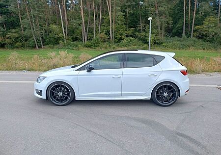 Seat Leon FR 2.0 TDI | 184PS | TÜV 06/27