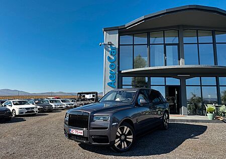 Rolls-Royce Cullinan Bespoke Audio Starlight