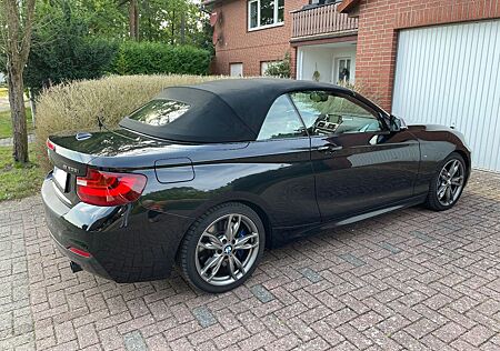 BMW M235i xDrive CABRIO-AUTOMATIK-NAVI-SERVICE-2.Hd