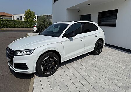 Audi Q5 35 TDI S tronic quattro S-Line weiß