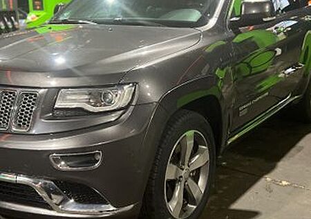 Jeep Grand Cherokee 3.0l V6 MultiJet 184kW Summit...