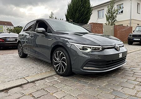 VW Golf Volkswagen VIII Style TOTW SPUR ACC LED VIRT SITZHZG