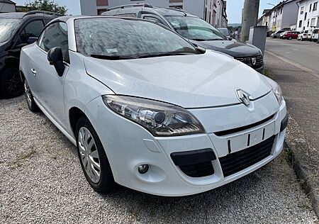 Renault Megane III Coupe / Cabrio Luxe