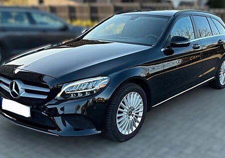 Mercedes-Benz C 220 d T Autom. - AHK*NAVI*LED*CARPLAY*Kamera