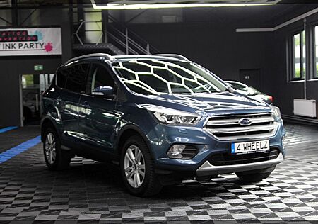Ford Kuga 1,5 EcoBoost 4x2 COOL & CONNECT NAVI / PDC