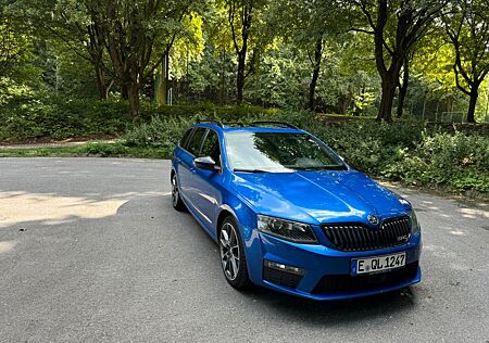 Skoda Octavia 2.0 TDI DSG RS Combi RS