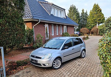 Ford Fiesta 1.3 11/26 kein Wartungsstau top gepflegt