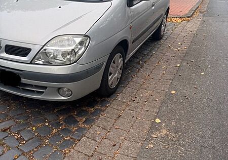 Renault Scenic Confort Privilege 1.4 16V Confort Pri...