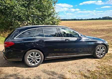 Mercedes-Benz C 300 T - EZ. 12/2017 - Tüv ist Neu