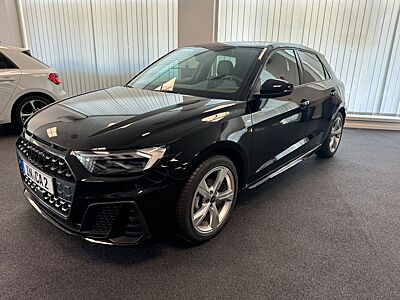 Audi A1 Stronic S line NAVI EINPARKHILFE KEYLESS