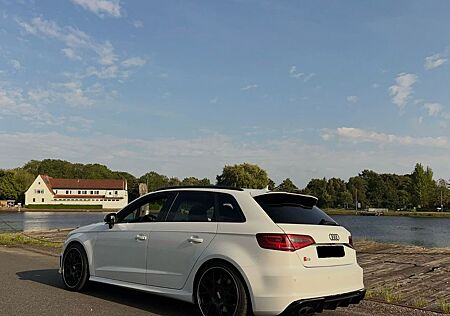 Audi S3 2.0 TFSI S tronic quattro Sportback