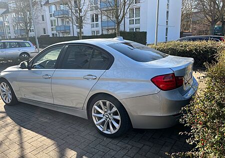 BMW 320d -