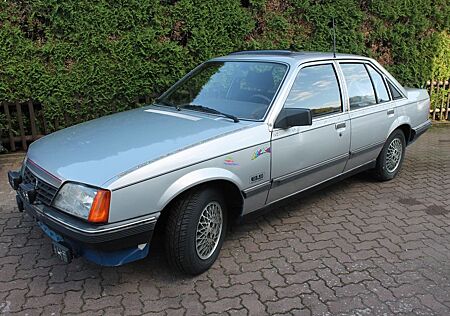 Opel Rekord GLS Exklusive Erst 114000Km Garagen Fund